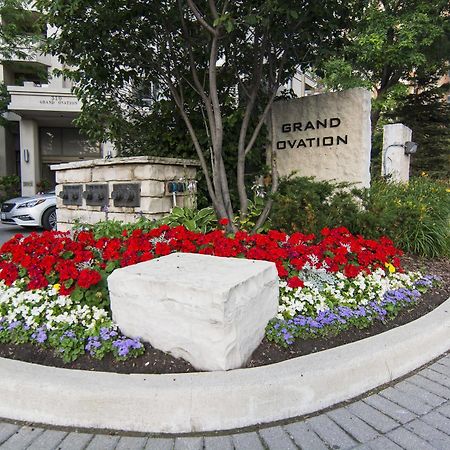 מיסיסאוגה Maplewood Suites - Square One מראה חיצוני תמונה