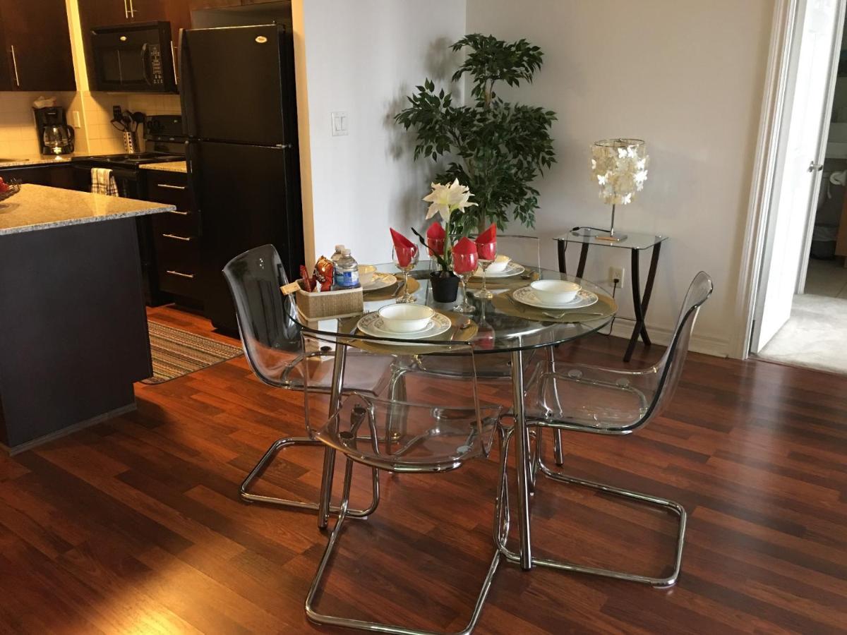 מיסיסאוגה Maplewood Suites - Square One מראה חיצוני תמונה