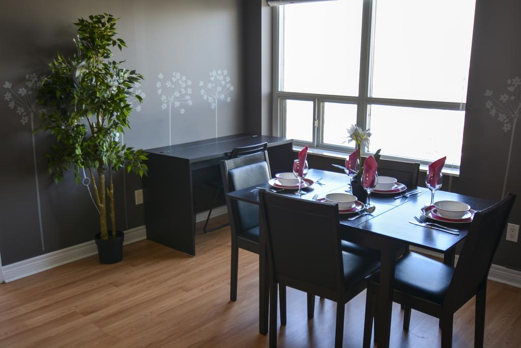 מיסיסאוגה Maplewood Suites - Square One חדר תמונה